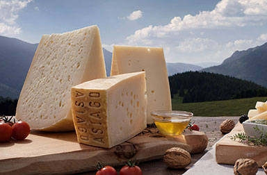 Typische Produkte der Hochebene di Asiago