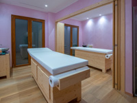 Massage cabin