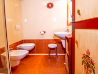 The bathroom in the red room