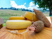 The cheeses and soppresse of Malga III Lotto Valmaron
