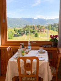 Table with panoramic views at the Restaurant Hotel Belvedere