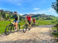 E-bike excursion on the Asiago plateau