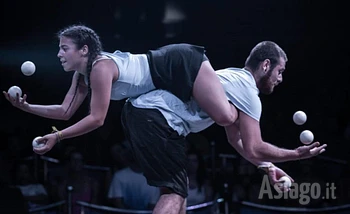 compagnia chalibares spettacolo di circo contempor