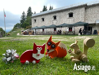 fatto in legno laboratorio creativo per bambini a 