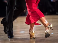 Lezione di ballo liscio e cumbia - Canove, Mercoledì 2 luglio 2025