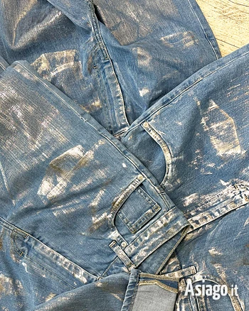 Piazza di spagna abbigliamento laminato e spalmato