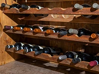 Weine aus der Weinhandlung des Hotels Gaarten