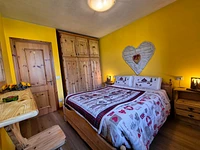 Doppelzimmer Blueberry Wandschrank
