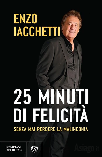 Enzo Iacchetti presenta il suo lubro 25 minuti di felicità ad Asiago 26 luglio 2026