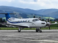 Velivolo privato in sosta all'Aeroporto Romeo Sartori