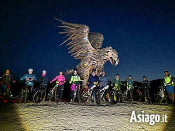 tour in ebike a marcesina nella notte di san loren