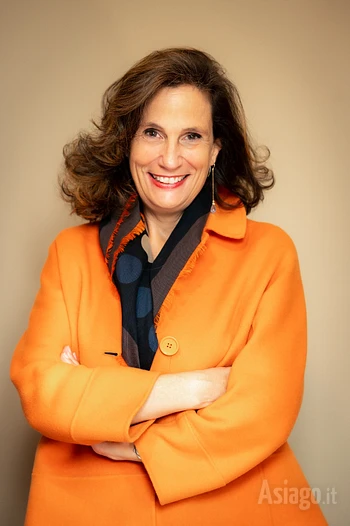Ilaria Capua virologa scienziata e scrittrice
