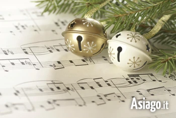 Pranzo con musiche natalizie dal vivo al Ristorante La Baitina di Asiago - 8 dicembre 2022