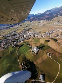 In volo sopra il Sacrario Militare di Asiago