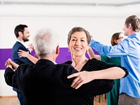 Lezione pratica di ballo sull