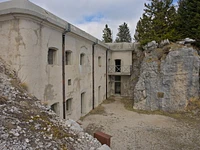 Forte Campolongo e Caverna dello Sciason: tra storia e leggenda - Rotzo, 8 luglio 2024 (9.00-12.30)