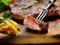 Abendessen mit "Flinstones" Steak in Mezzaselva di Roana - 4. August 2023
