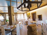 Holz, Licht und alpines Flair