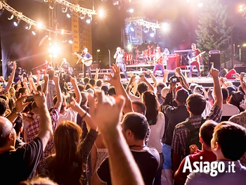 Concerto dei The Rumpled per Hoga Zait 2024 sull'Altopiano di Asiago