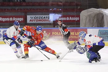 Partita Migross Supermercati Asiago Hockey vs HC Tiwag Innsbruck Die Haie 