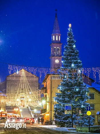 Accensione albero di Natale a Gallio