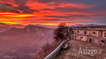 Forte Corbin al tramonto, Altopiano di Asiago