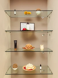 Ausstellung für Spa-Kosmetik und -Düfte