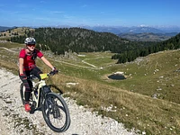 "Il Monte Lisser: tra panorama e storia" tour guidato in E-bike - Rifugio Valmaron, Enego, 21 giugno 2025