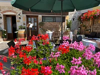 Der Sommergarten des Restaurants Tre Fonti