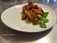 Sagna-Porzellan