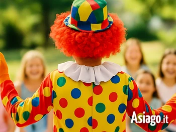 Spettacolo per bambini di Victor Clown sull'Altopiano di Asiago