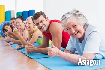 yoga della risata sull altopiano di asiago