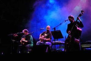 BERMUDA ACOUSTIC TRIO in concerto al Teatro Millepini di Asiago 25 Aprile 2011