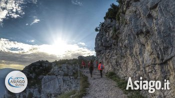 Tramonto dal monte cengio