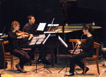 La musica si racconta..Histoire du Soldat del Trio Vojage La musica si racconta..Histoire du Soldat del Trio Vojage
