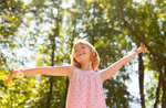 Animierte lesen "ein Licht im Wald" und Workshop für Kinder in der Ortschaft Prunno di Asiago-Juli 10, 2017