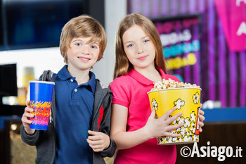 Proiezione di un filmato per bambini sull'Altopiano di Asiago