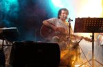 Domenico Cerroni im Konzert (One Man Band)-Hommage an Fabrizio de Andre in Foza