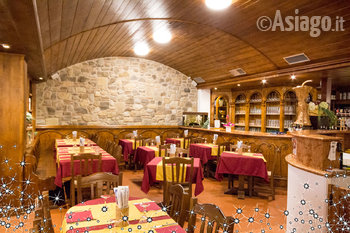 Sala del ristorante-pizzeria Magia 