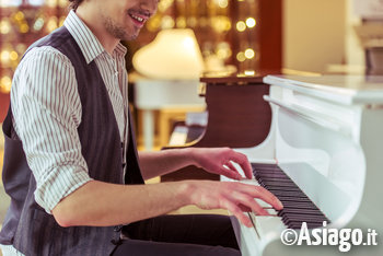 Serata musicale con l'Associazione StranaMusica a Gallio