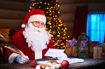 Der Weihnachtsmann wartet auf alle Kinder in seinem Haus in Asiago - 18. Dezember 2021