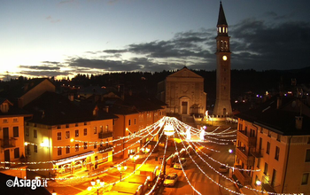 Piazza Italia a Gallio - Natale