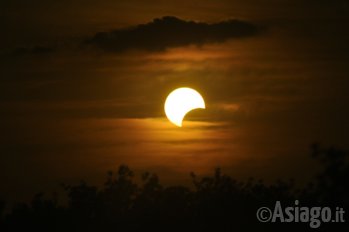 Eclissi di sole Eclissi di sole