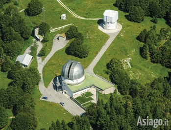 Telescopi a cima Ekar Telescopi a cima Ekar