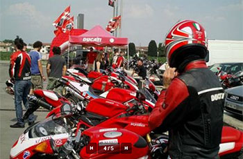 Raduno Ducati Rombo Desmo Treschè Conca Raduno Ducati Rombo Desmo Treschè Conca