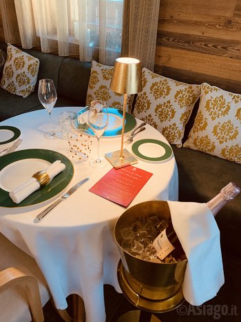 cena romantica di San Valentino allo Sporting di Asiago cena romantica di San Valentino allo Sporting di Asiago