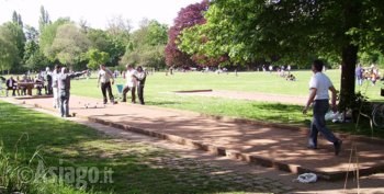 Torneo di bocce al parco