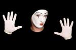 Street theater festival. Sun August 28 Canove various shows. Mime Mariano