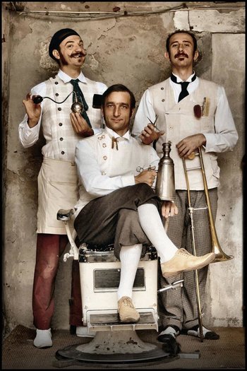 Spettacolo Nuova barberia carloni Spettacolo Nuova barberia carloni