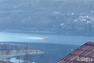 Canadair water supplies to put out the fire of 12/28/2015 in Asiago